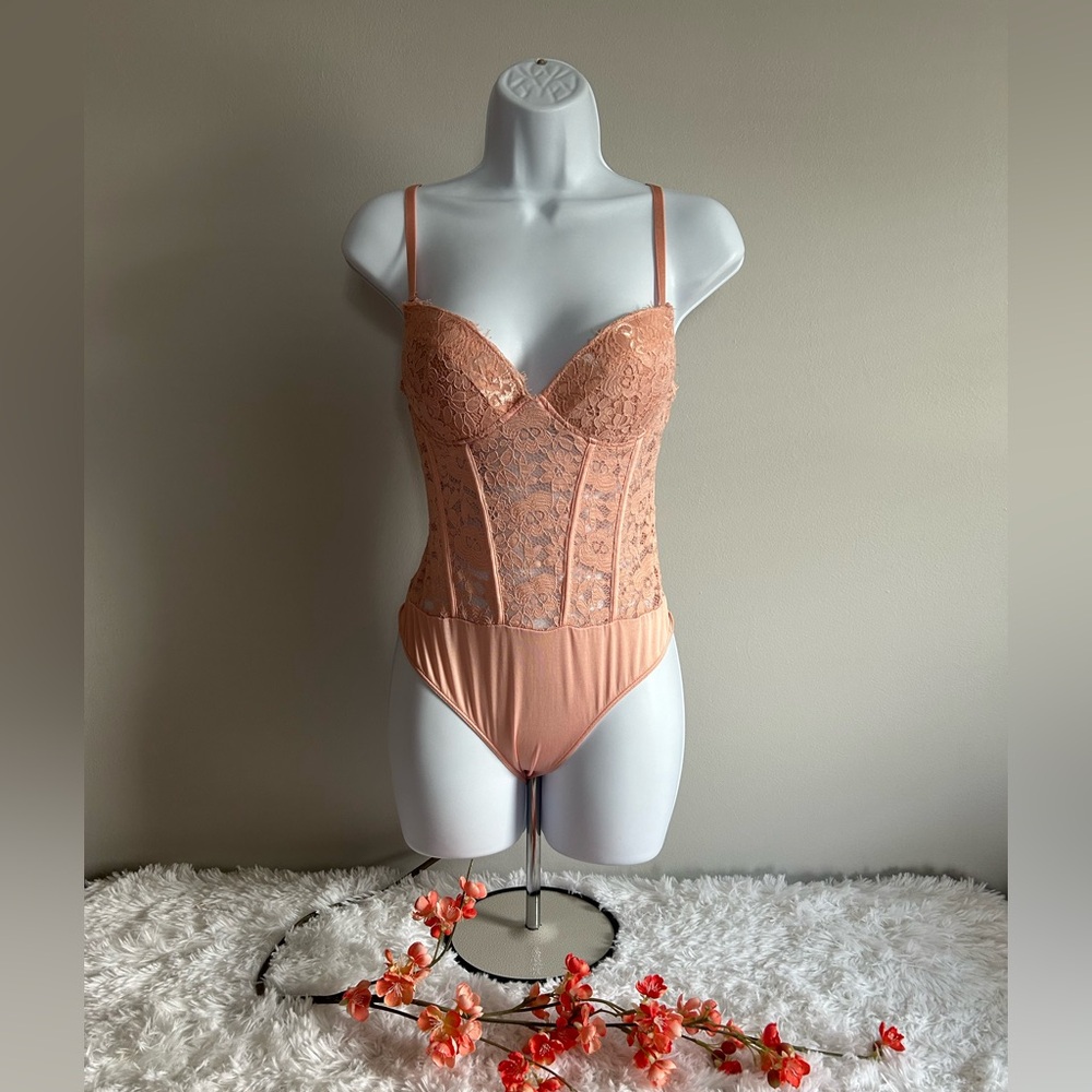 Forever 21 lace corset thong bodysuit - size small